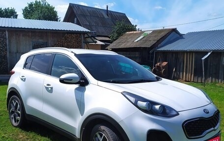 KIA Sportage IV рестайлинг, 2020 год, 2 290 000 рублей, 3 фотография