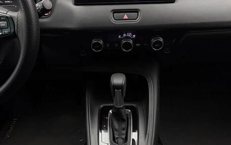 Honda Vezel, 2023 год, 1 700 000 рублей, 12 фотография