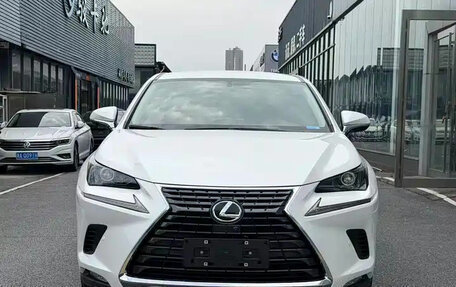 Lexus NX I, 2021 год, 3 100 000 рублей, 2 фотография