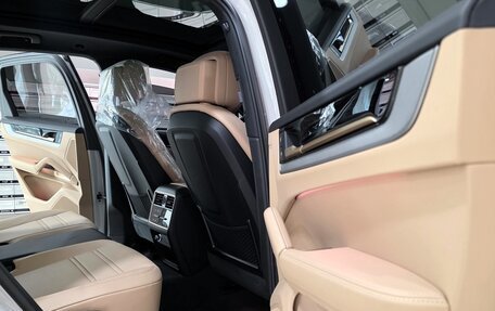 Porsche Cayenne III, 2025 год, 14 000 000 рублей, 17 фотография