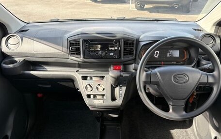 Daihatsu Mira e:S II, 2021 год, 467 009 рублей, 10 фотография