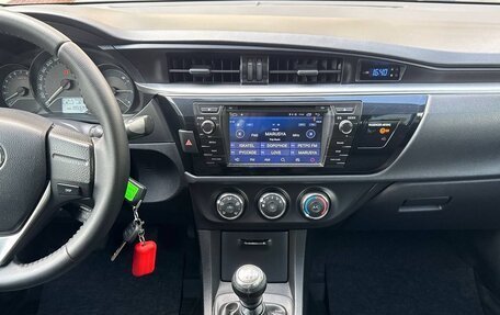 Toyota Corolla, 2014 год, 1 070 000 рублей, 19 фотография