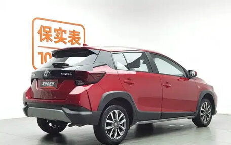Toyota Yaris XP150 рестайлинг, 2022 год, 1 140 000 рублей, 2 фотография