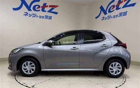 Toyota Yaris, 2021 год, 934 009 рублей, 8 фотография