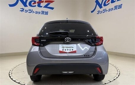 Toyota Yaris, 2021 год, 934 009 рублей, 6 фотография
