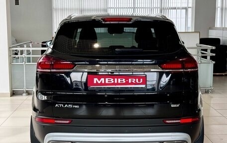 Geely Atlas, 2023 год, 2 300 000 рублей, 5 фотография