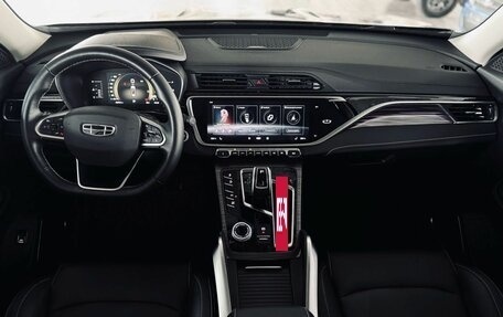 Geely Atlas, 2023 год, 2 300 000 рублей, 24 фотография