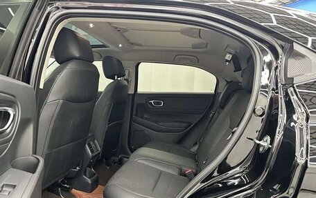 Honda Vezel, 2023 год, 1 700 000 рублей, 17 фотография