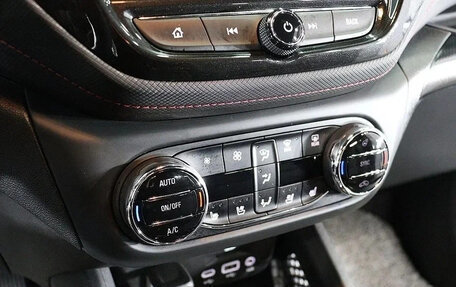Chevrolet TrailBlazer, 2023 год, 1 610 007 рублей, 8 фотография