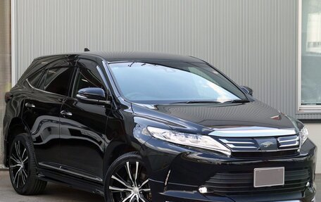 Toyota Harrier, 2018 год, 1 810 000 рублей, 5 фотография