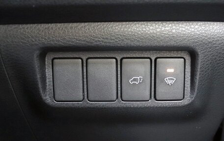 Toyota Harrier, 2018 год, 1 810 000 рублей, 29 фотография