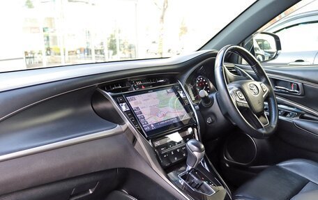 Toyota Harrier, 2018 год, 1 810 000 рублей, 34 фотография