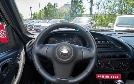 Chevrolet Niva I рестайлинг, 2010 год, 529 000 рублей, 9 фотография