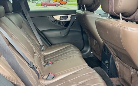 Infiniti FX II, 2008 год, 1 900 000 рублей, 13 фотография