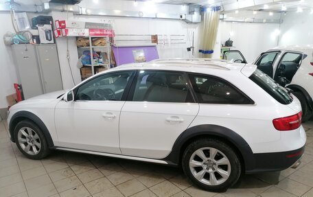 Audi A4 allroad, 2012 год, 1 850 000 рублей, 3 фотография