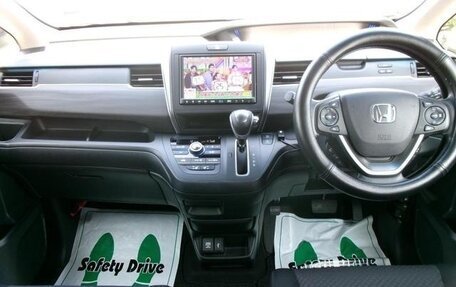 Honda Freed II, 2022 год, 1 545 000 рублей, 17 фотография