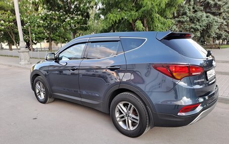 Hyundai Santa Fe III рестайлинг, 2016 год, 1 850 000 рублей, 3 фотография