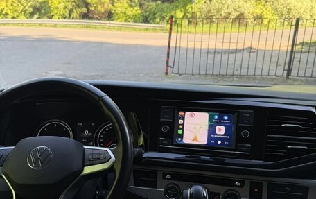 Volkswagen Caravelle T6 рестайлинг, 2021 год, 4 470 000 рублей, 6 фотография