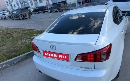 Lexus IS II рестайлинг 2, 2011 год, 1 870 000 рублей, 4 фотография