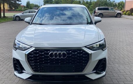 Audi Q3, 2023 год, 2 990 000 рублей, 2 фотография