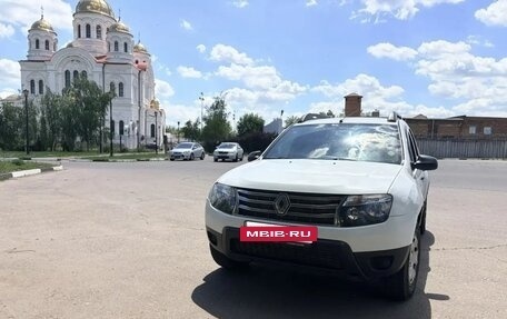 Renault Duster I рестайлинг, 2015 год, 1 000 000 рублей, 2 фотография