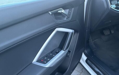 Audi Q3, 2023 год, 2 990 000 рублей, 16 фотография