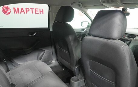 Skoda Rapid I, 2015 год, 1 055 000 рублей, 11 фотография