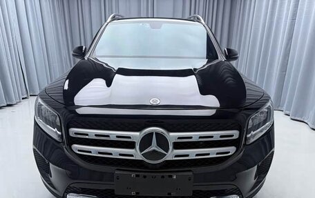 Mercedes-Benz GLB, 2022 год, 2 800 000 рублей, 2 фотография