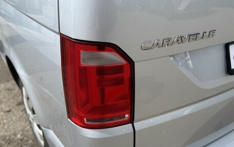 Volkswagen Caravelle T6 рестайлинг, 2016 год, 2 390 000 рублей, 11 фотография