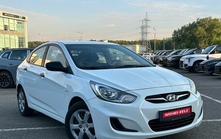 Hyundai Solaris II рестайлинг, 2013 год, 709 000 рублей, 1 фотография
