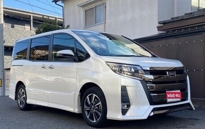 Toyota Noah III, 2018 год, 1 700 000 рублей, 1 фотография
