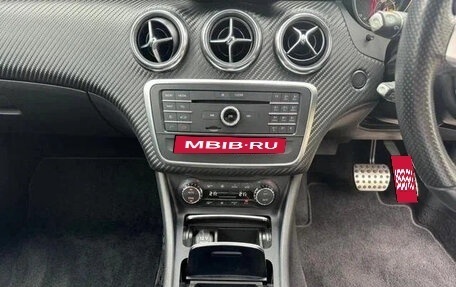 Mercedes-Benz A-Класс, 2018 год, 1 210 007 рублей, 21 фотография