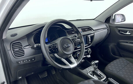 KIA Rio IV, 2018 год, 1 265 000 рублей, 9 фотография