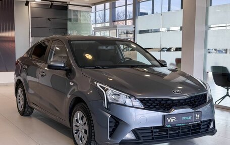 KIA Rio IV, 2021 год, 1 497 000 рублей, 3 фотография