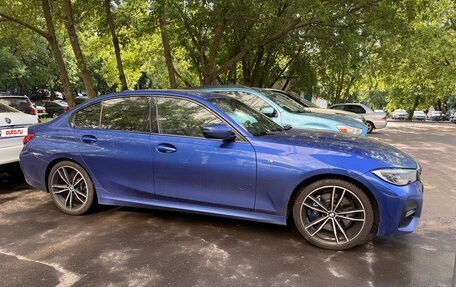 BMW 3 серия, 2021 год, 3 500 000 рублей, 3 фотография
