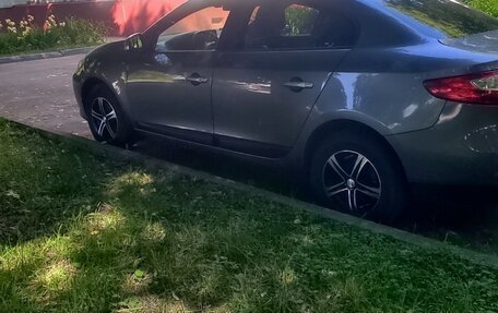Renault Fluence I, 2013 год, 800 000 рублей, 2 фотография