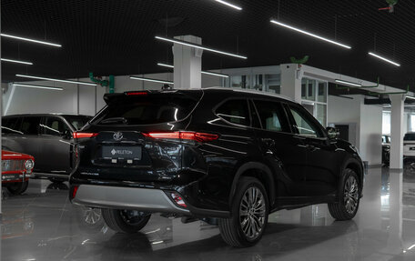 Toyota Highlander, 2025 год, 4 950 000 рублей, 5 фотография