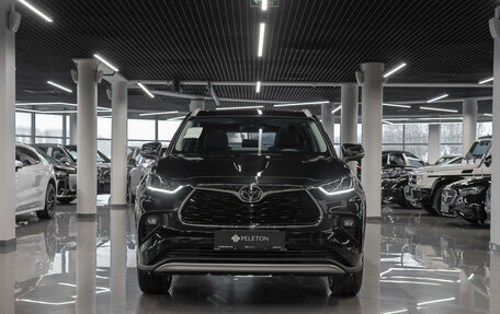 Toyota Highlander, 2026 год, 5 300 000 рублей, 3 фотография