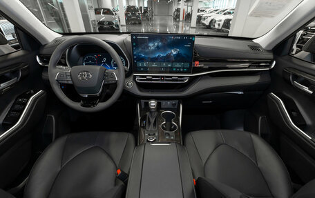 Toyota Highlander, 2026 год, 5 300 000 рублей, 8 фотография