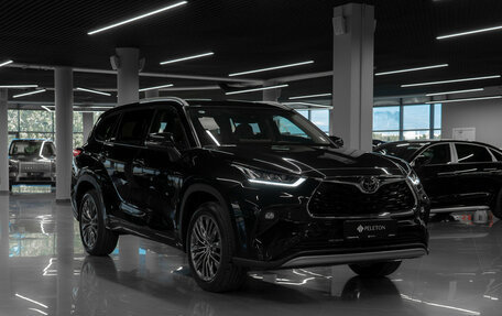 Toyota Highlander, 2026 год, 5 150 000 рублей, 2 фотография