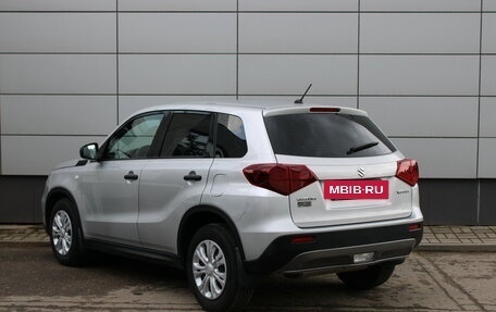 Suzuki Vitara II рестайлинг, 2021 год, 1 837 000 рублей, 8 фотография