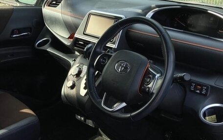 Toyota Sienta II, 2022 год, 1 350 000 рублей, 7 фотография