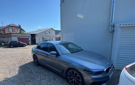 BMW 5 серия, 2019 год, 2 420 000 рублей, 3 фотография