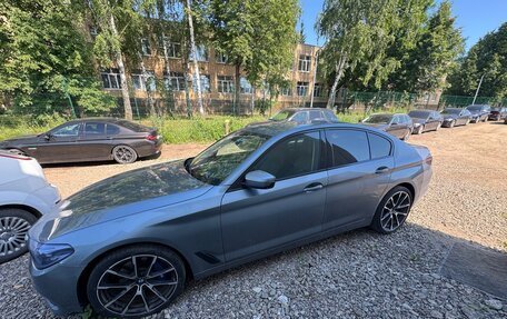BMW 5 серия, 2019 год, 2 420 000 рублей, 2 фотография