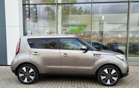 KIA Soul II рестайлинг, 2017 год, 1 160 000 рублей, 9 фотография