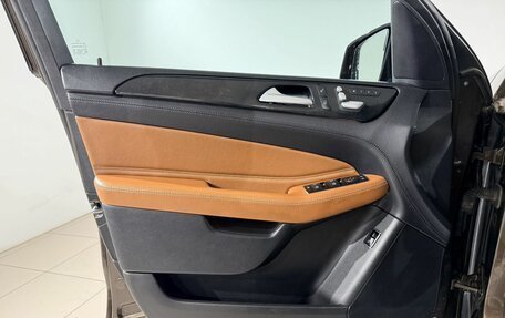 Mercedes-Benz GLE, 2017 год, 3 249 000 рублей, 15 фотография