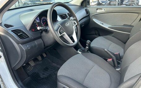 Hyundai Solaris II рестайлинг, 2013 год, 709 000 рублей, 9 фотография