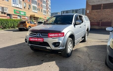 Mitsubishi L200 IV рестайлинг, 2014 год, 1 700 000 рублей, 2 фотография