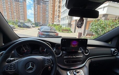 Mercedes-Benz V-Класс, 2018 год, 4 050 000 рублей, 10 фотография