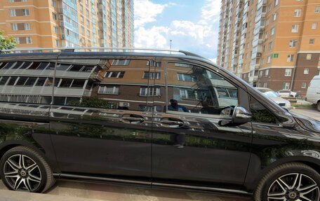 Mercedes-Benz V-Класс, 2018 год, 4 050 000 рублей, 3 фотография